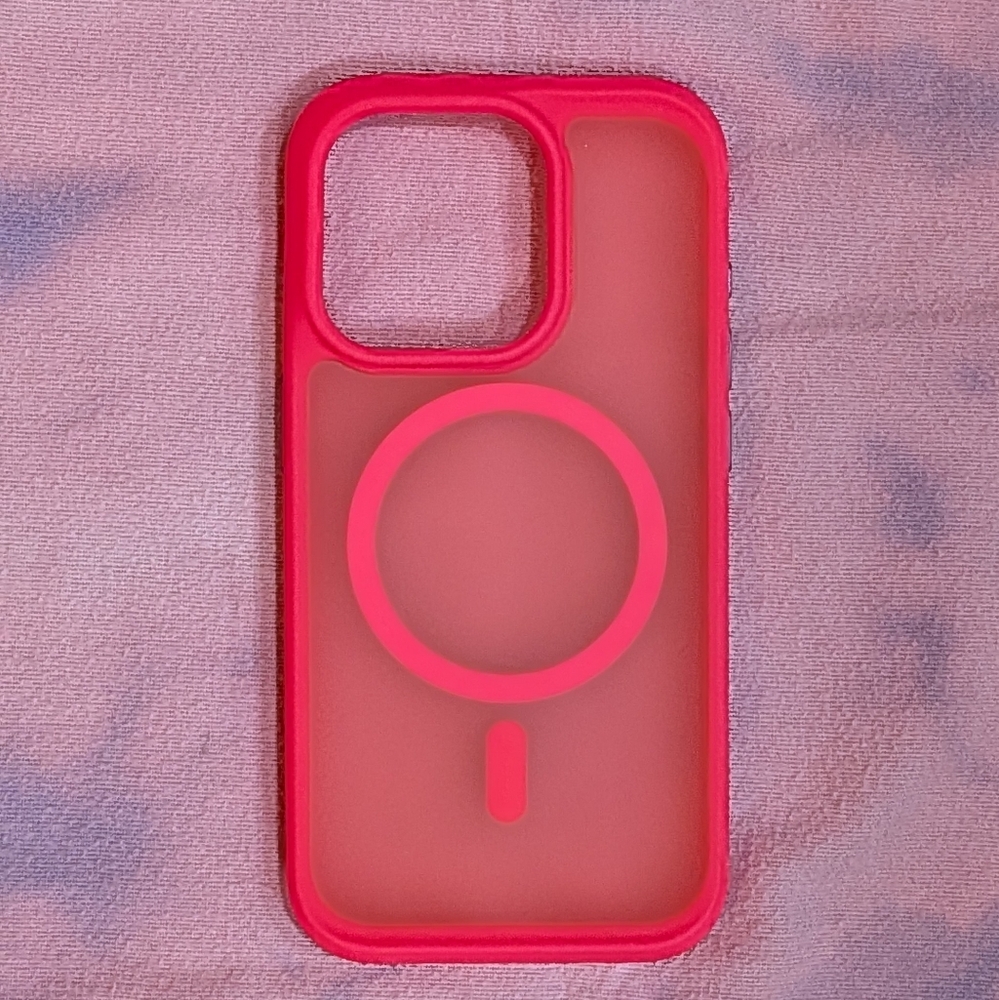 NEW iPhone 15 Pro MagSafe Hot Pink case slim thin bevel drop safe protector